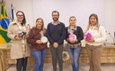 HOMENAGEM PELA PASSAGEM DO DIA DAS MÃES