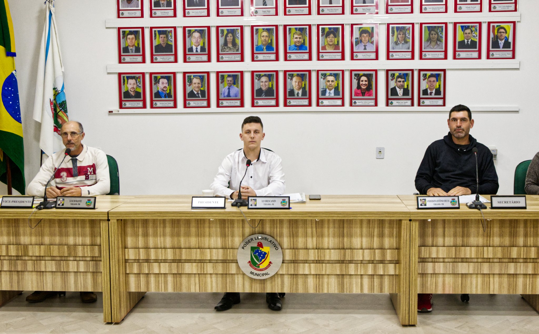 RESUMO DA SESSÃO LEGISLATIVA DE 23 DE MAIO DE 2022